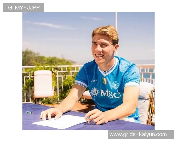 霍伊伦加盟那不勒斯后状态焕发：意甲新星的逆袭之路